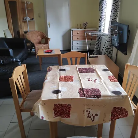 Ein Gemuetlicher Platz Fuer 4 Zum Bummeln An Der Ostsee Mit Smart-tv U Streaming *